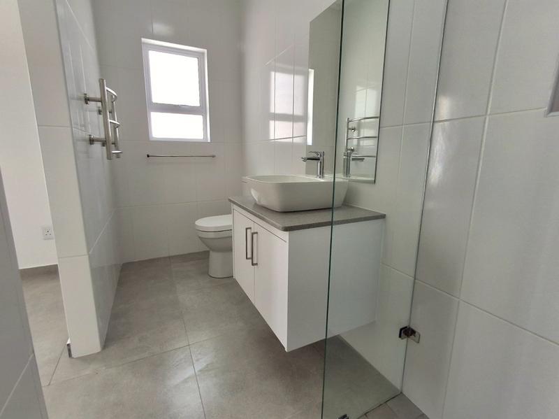 3 Bedroom Property for Sale in Golden Mile Western Cape